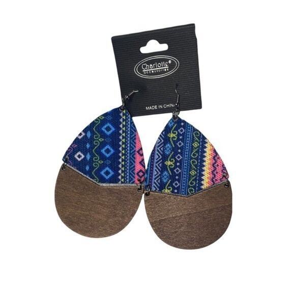 NWT Wooden Fabric Covered Boho Aztec Dangle Earrings Blue Multicolored - Picture 1 of 5